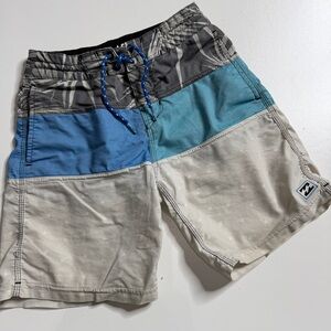 Billabong surf shorts swim trunks board shorts size 22 small boys youth